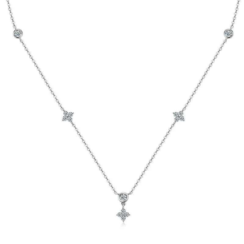 Lige Necklace in 925 Sterling Silver with 18k Gold Plating and Moissanites