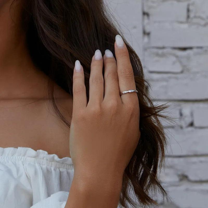 Twisted Gold-Plated Silver Ring with Zirconia