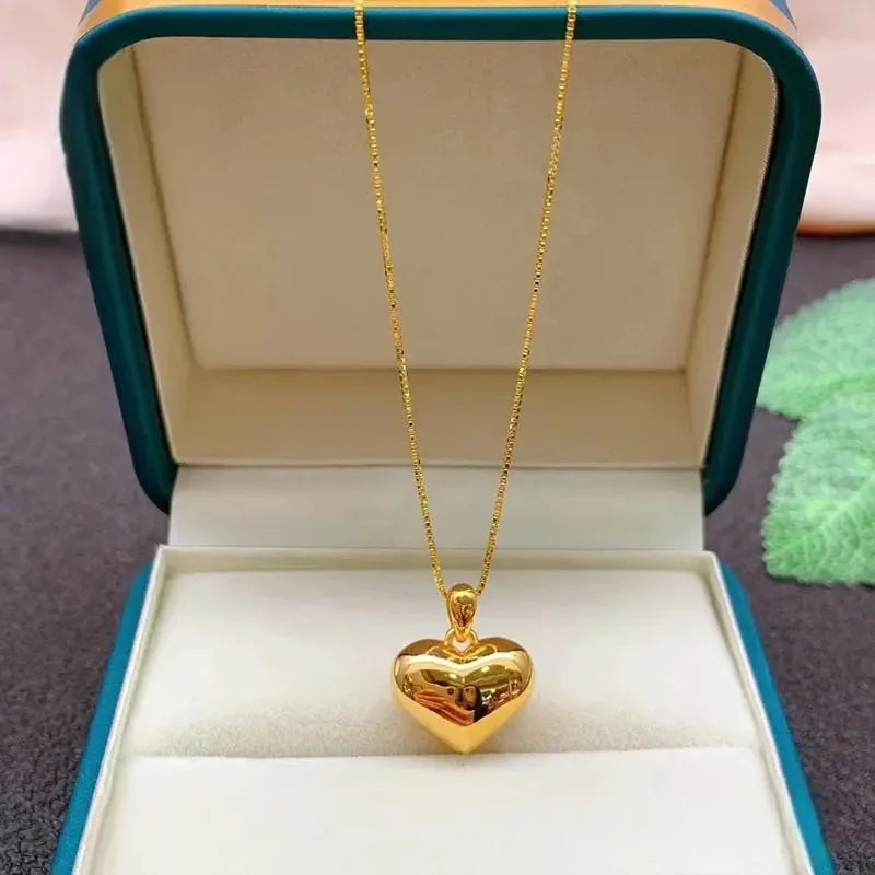 Eternal Love Necklace in 18k Gold